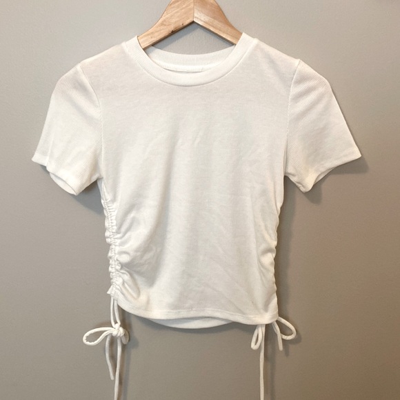 Zara White T-Shirt - Picture 1 of 1